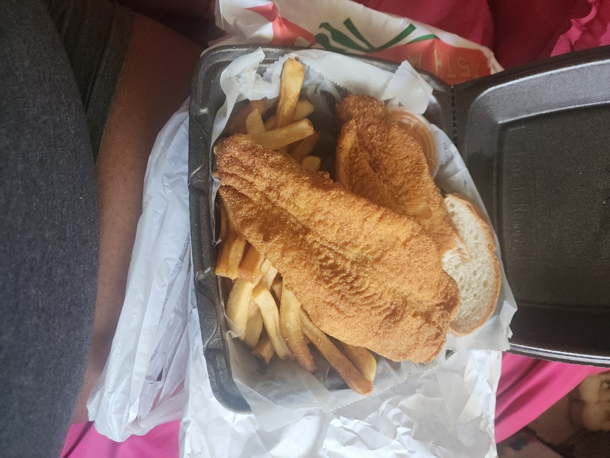 Harold's Chicken Photo 8