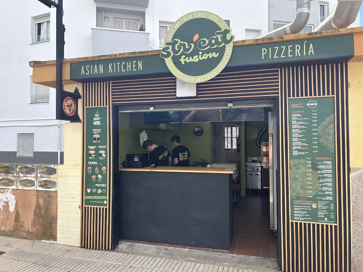Str’Eat Fusion - Di Gusto Pizza & Krousty Wok