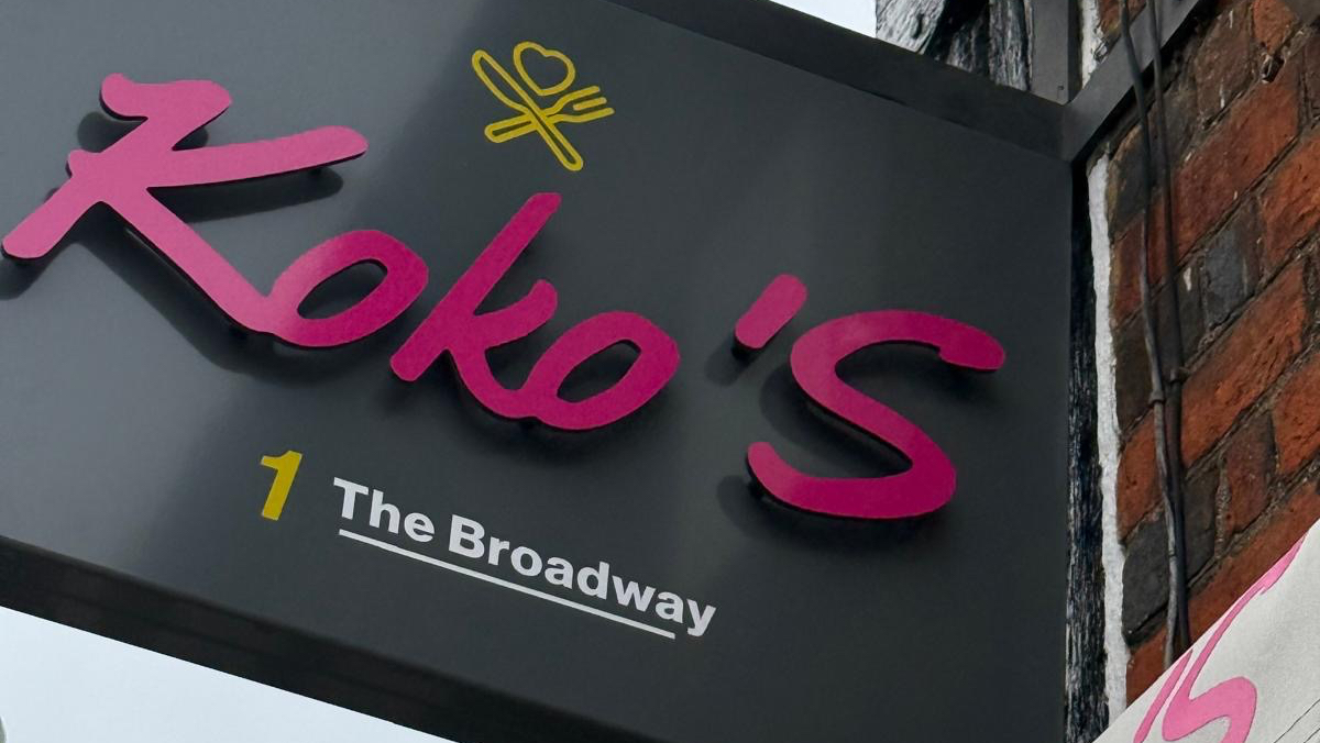 Koko’S 1 The Broadway Photo 7
