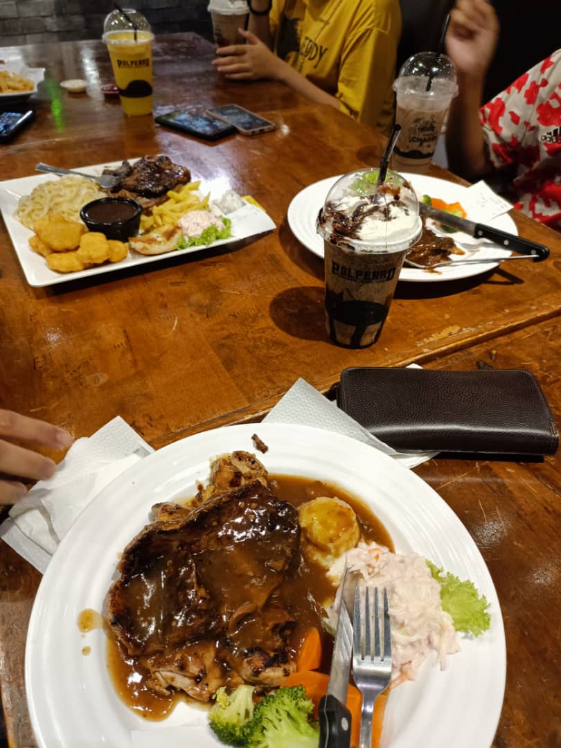 Polperro Steak House Bukit Jelutong Photo 9