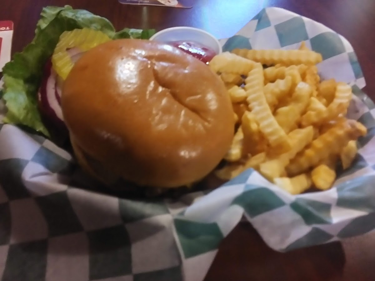 Loebs Mill Bar & Grill Photo 7