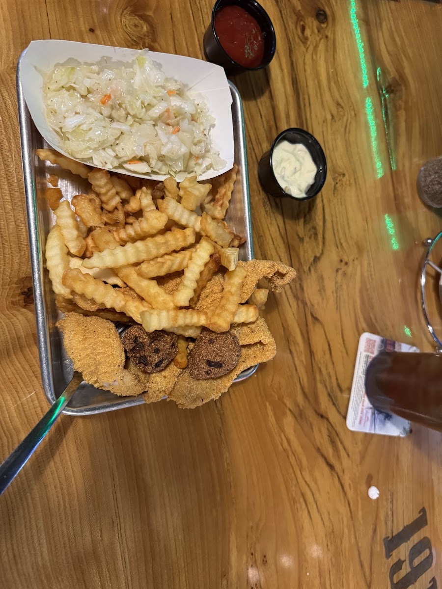 Loebs Mill Bar & Grill Photo 8