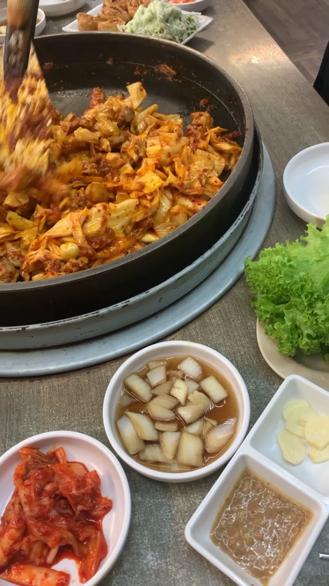 Uncle Jang Korean Restaurant Photo 2