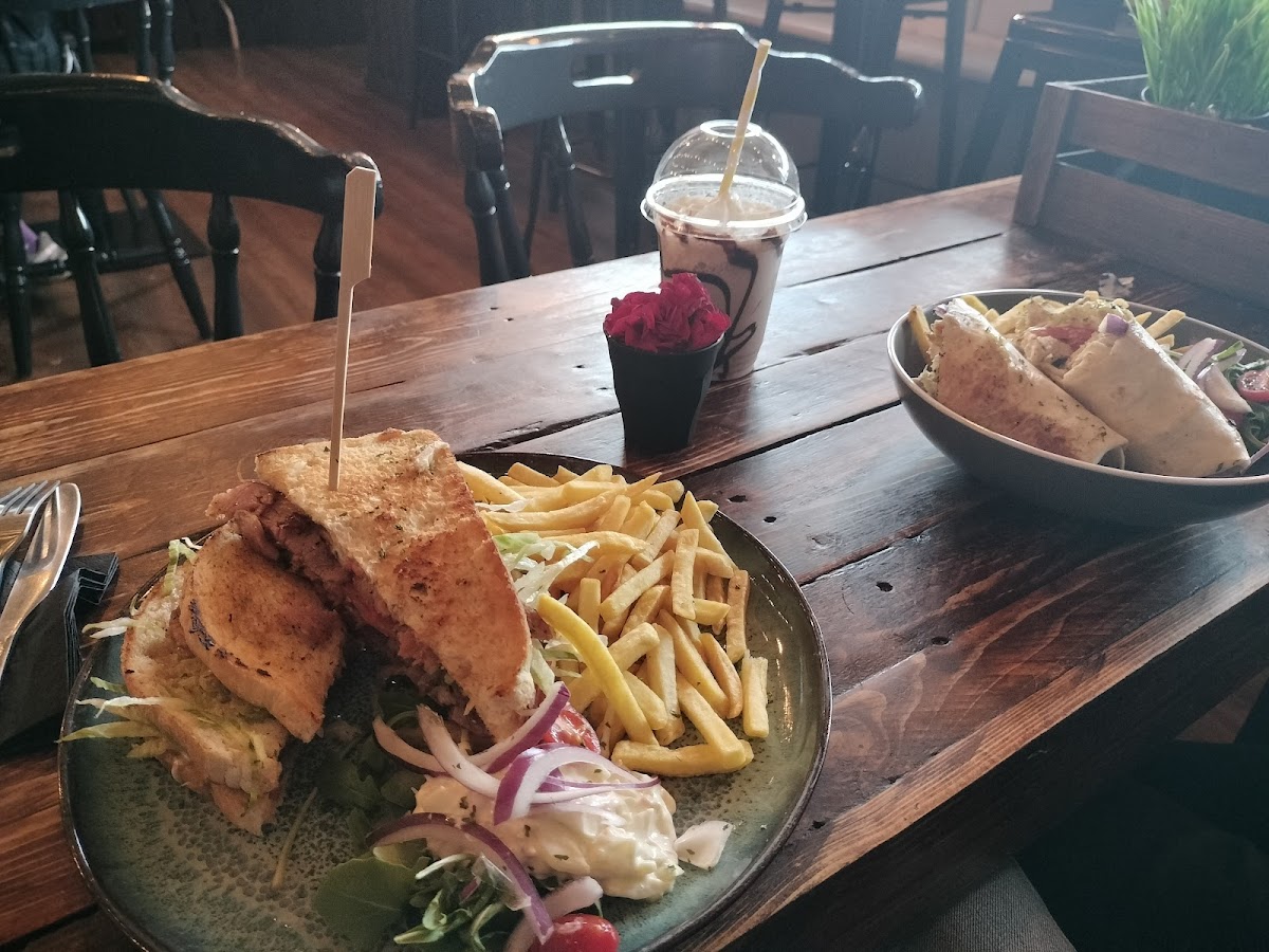 Poets Corner Cafe Photo 6
