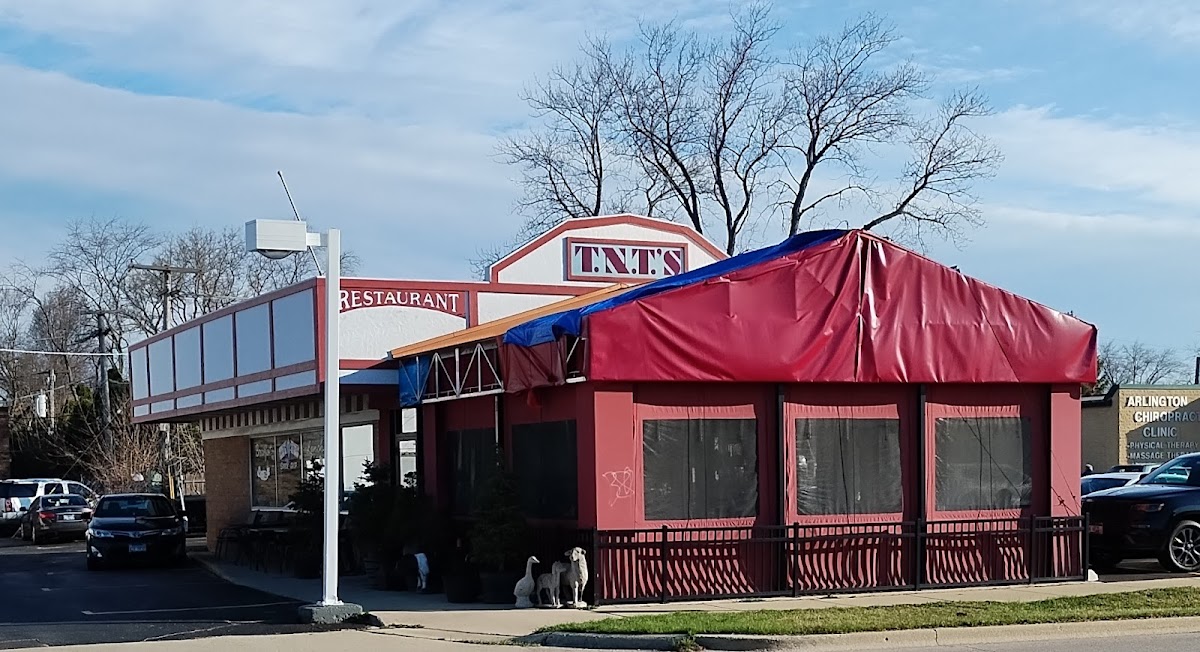 T N T's Snack Shop Photo 3