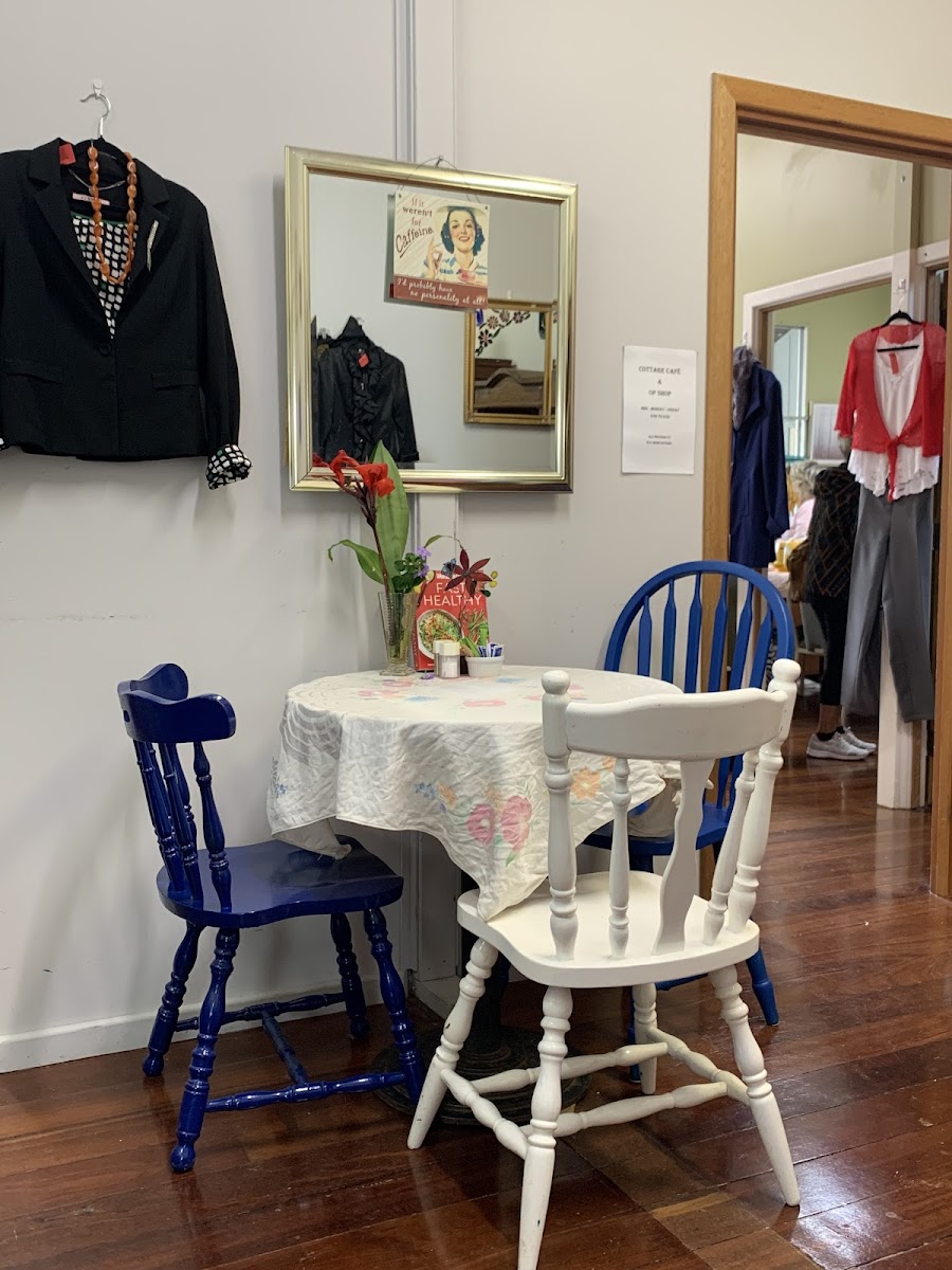 WA Mums Cottage & Cafe Opp shop Photo 4