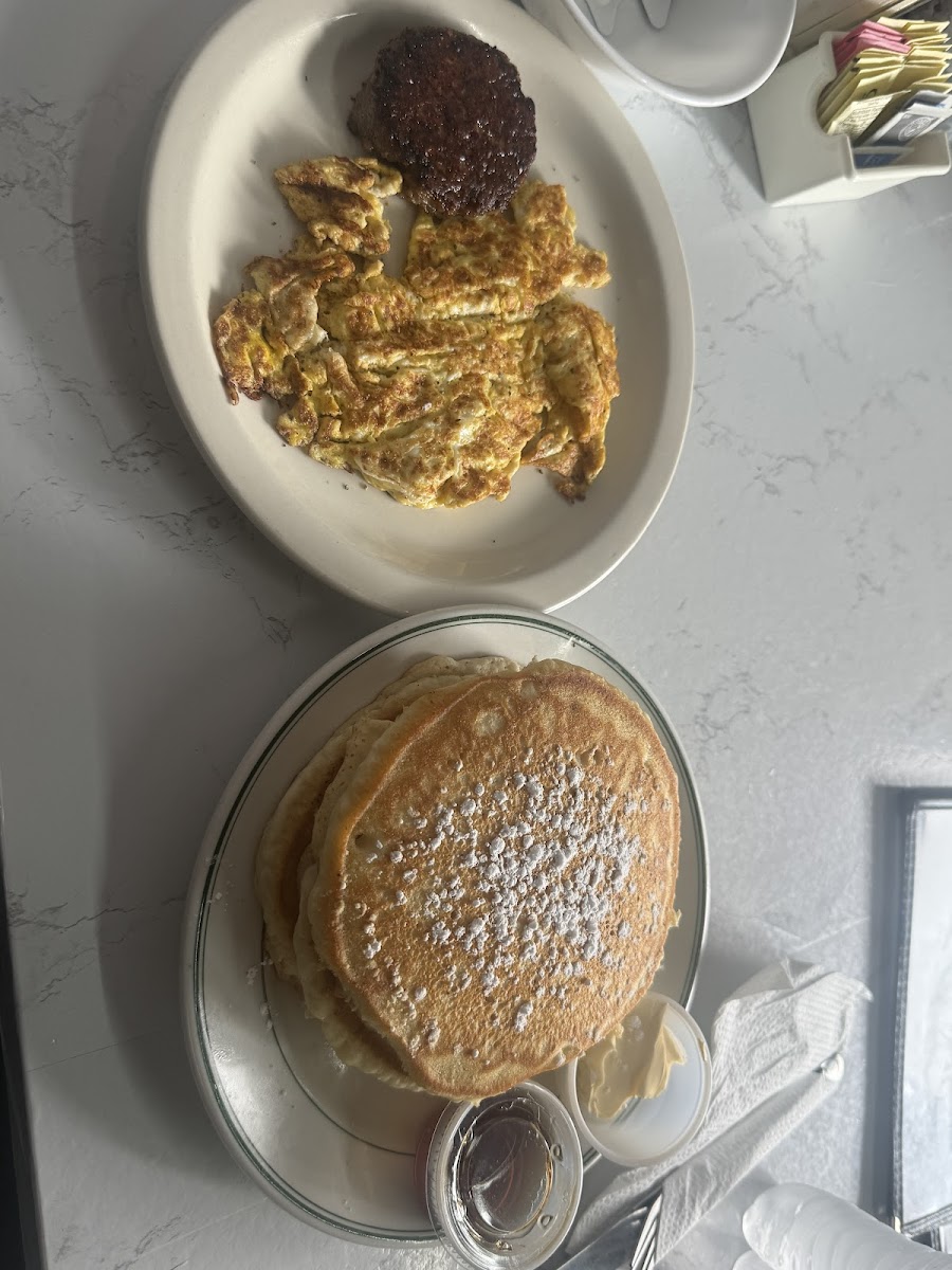 Aunt Di’s Cafe Photo 2