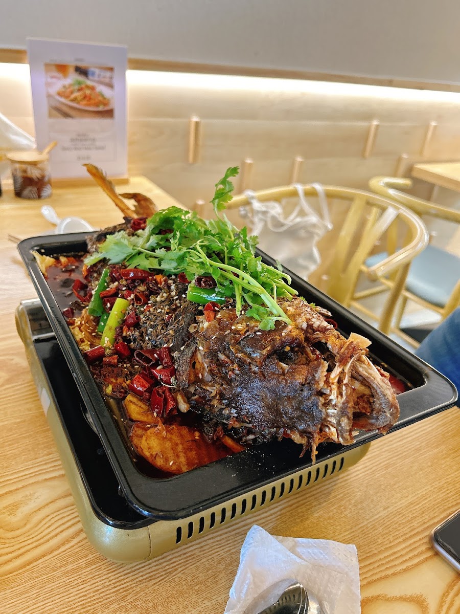 No.8 Noodle Bar 绽放.中餐馆 Photo 7