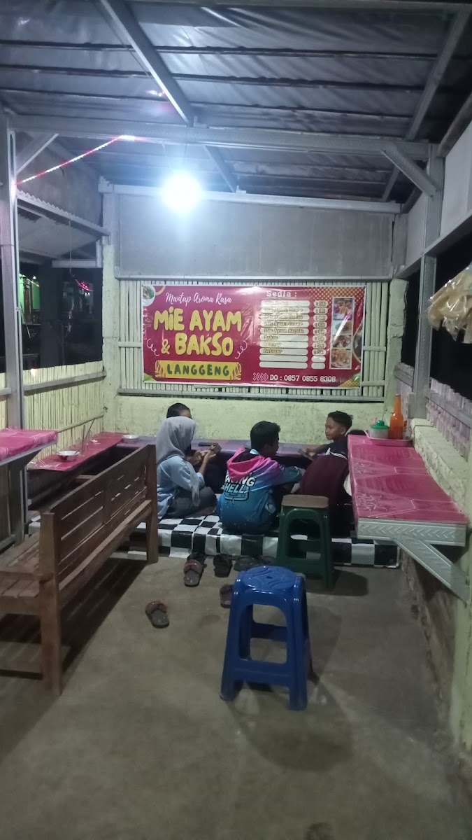Mie ayam bakso langgeng