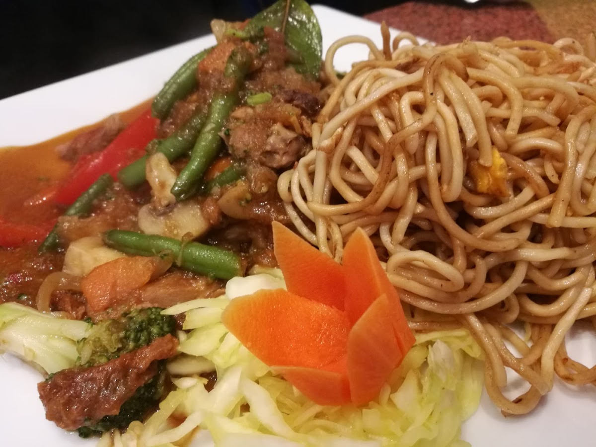 Asia Haus Bottrop Thai Wok & Sushi Photo 7
