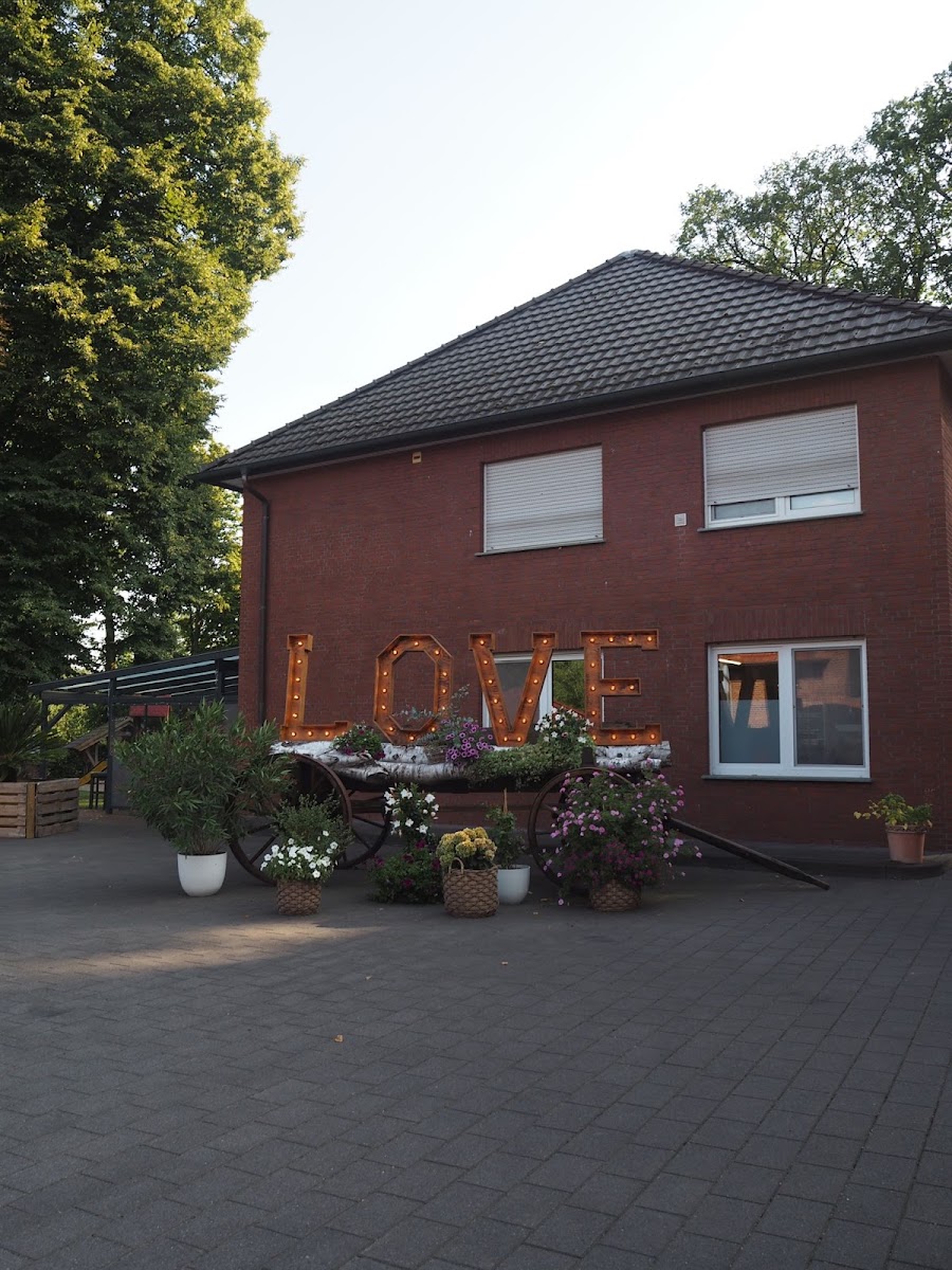 Gaststätte Jägerhof Photo 4