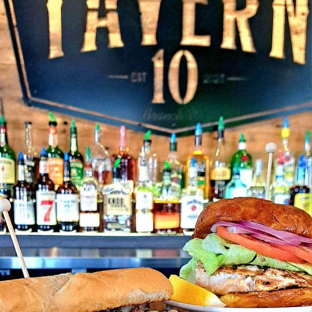 Tavern 10 Photo 2