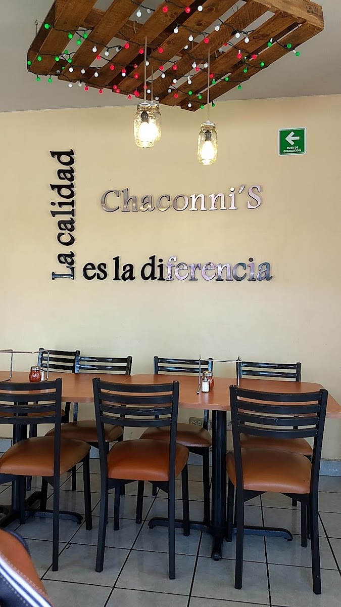 Chaconni's Pizzería Photo 4