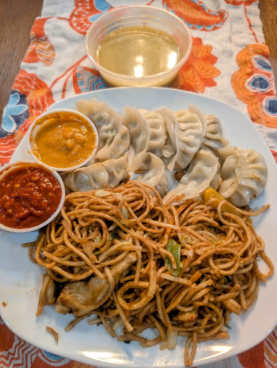 Momo On Wheels Photo 7