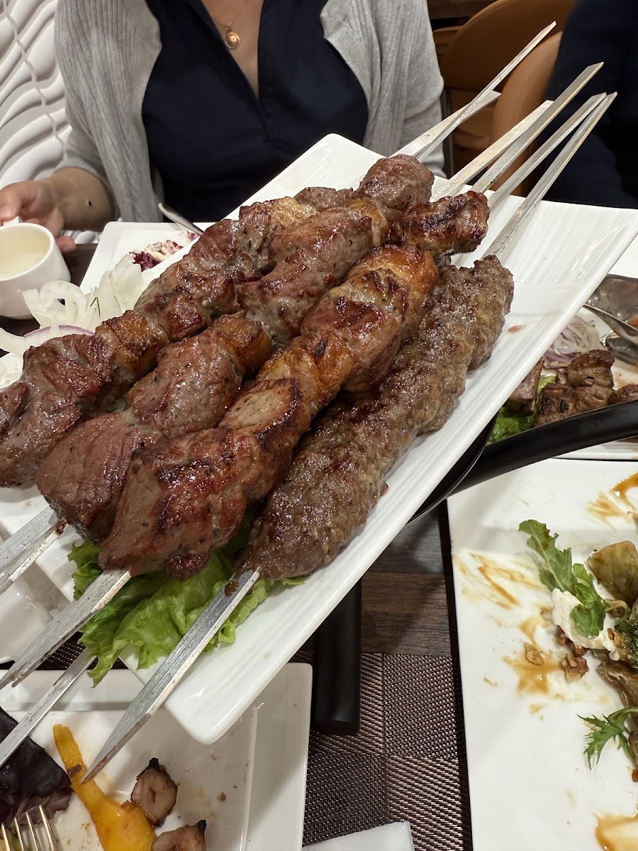 Anor Restaurant Photo 4