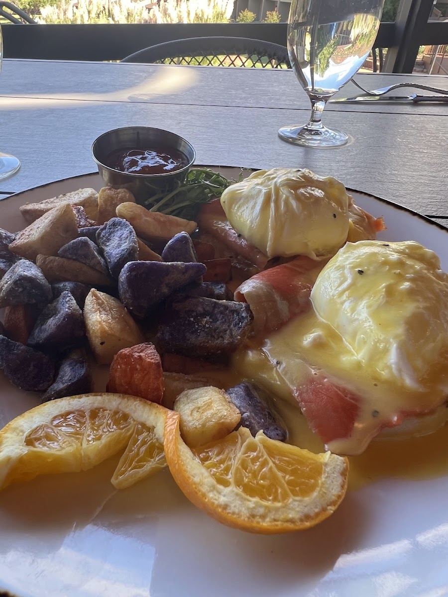Willows Kitchen & Wine Bar Photo 10