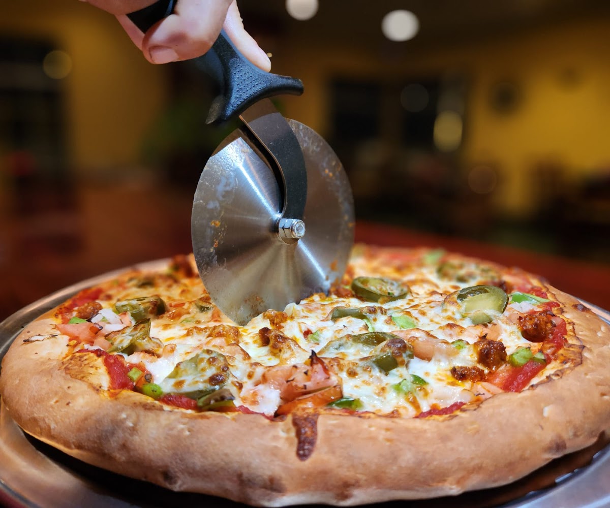 Luigi`s Pizza Photo 3