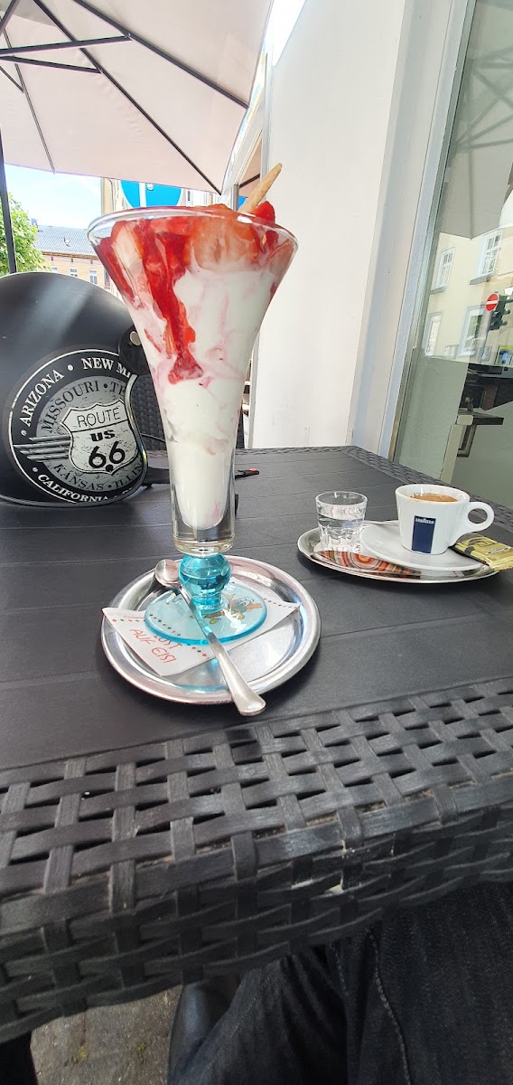 EisCafe Venezia Photo 8