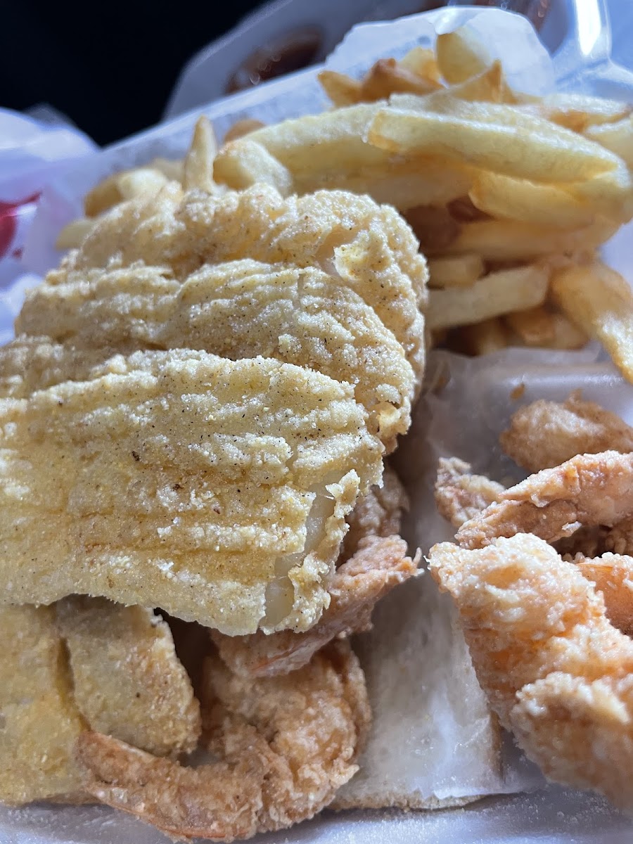 JJ Fish & Chicken Photo 10