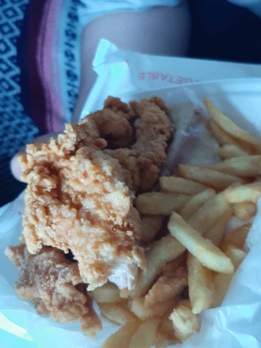 JJ Fish & Chicken Photo 6