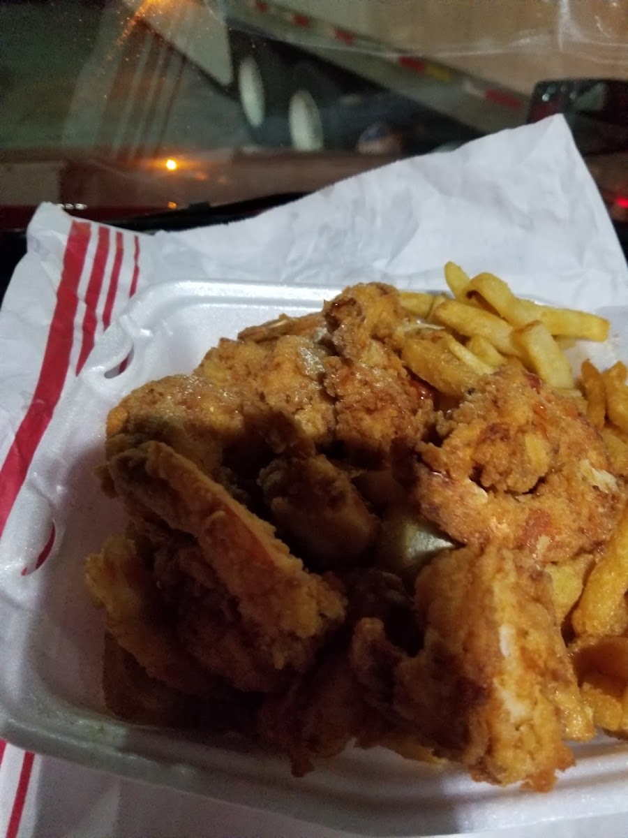 JJ Fish & Chicken Photo 8