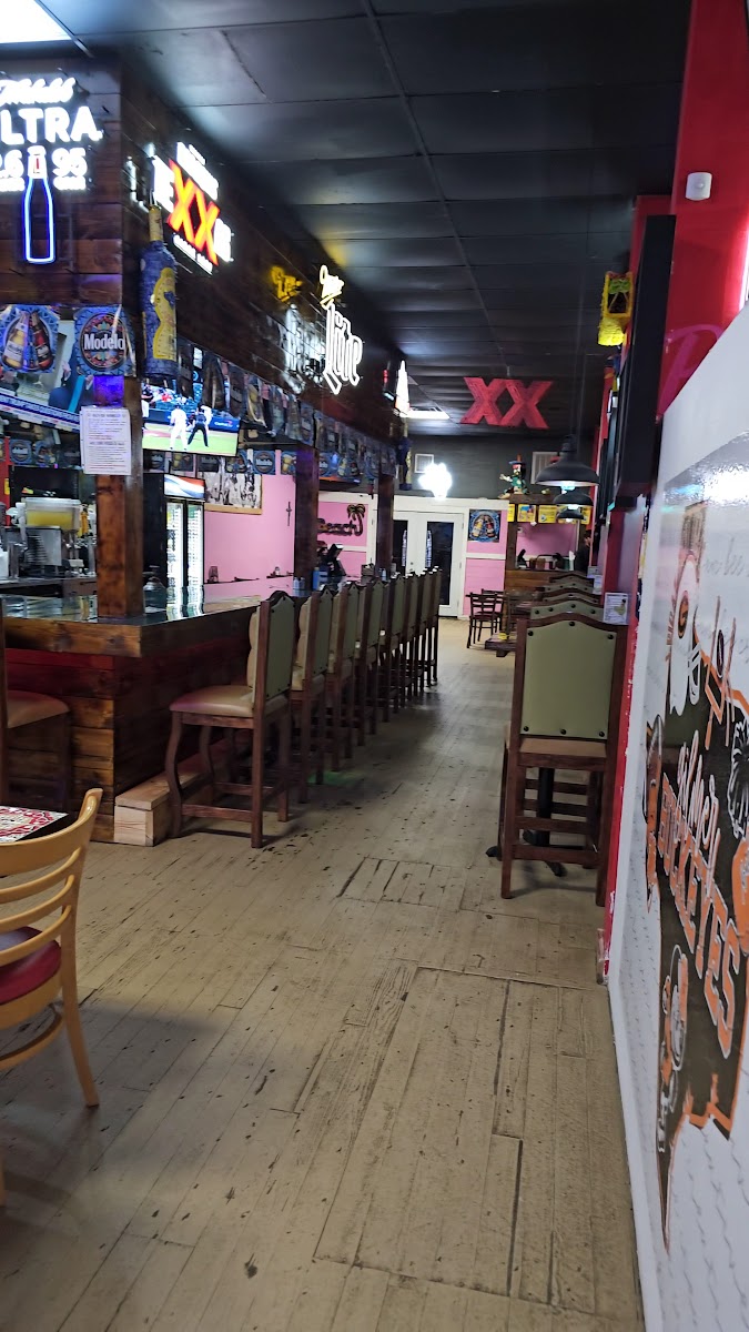 La Carreta Mexican Restaurant Photo 2