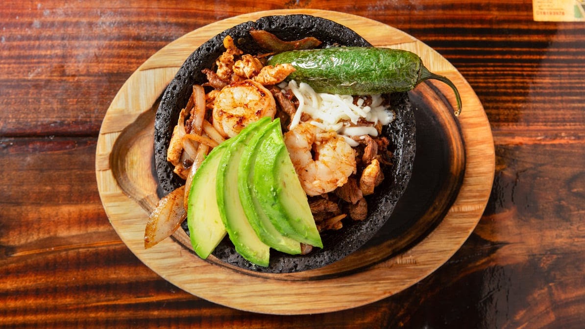 La Carreta Mexican Restaurant Photo 3