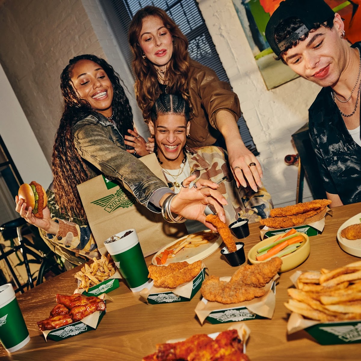 Wingstop Photo 8