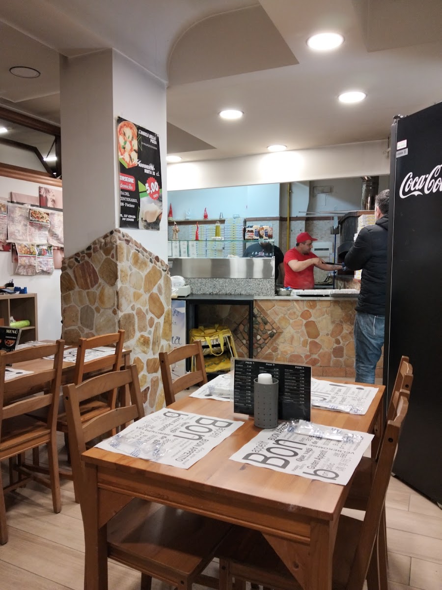 L'ANGOLO DELLA PIZZA
