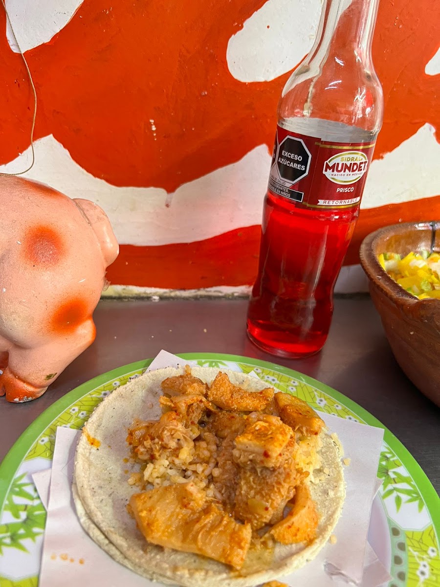 Tacos de Guisado Photo 9