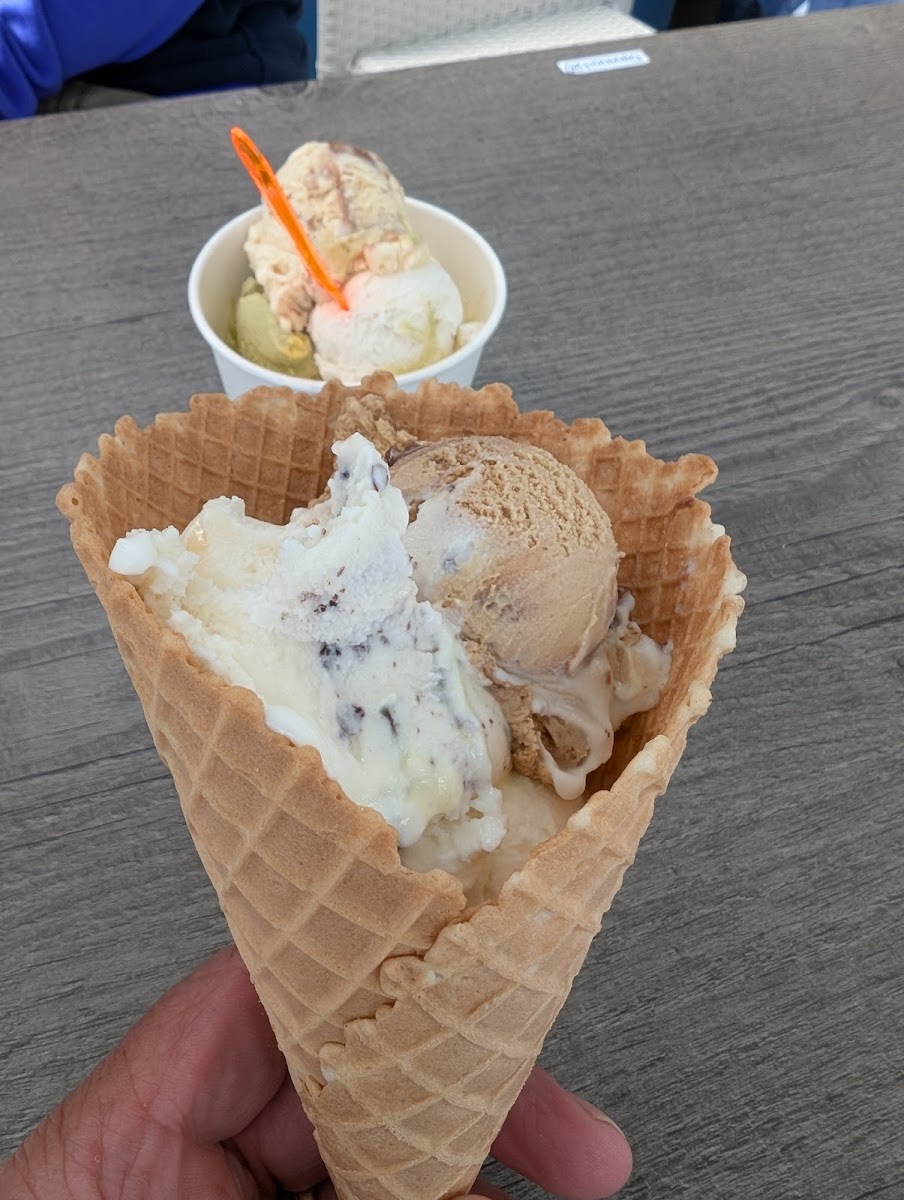 Eis-Café Venezia Photo 3