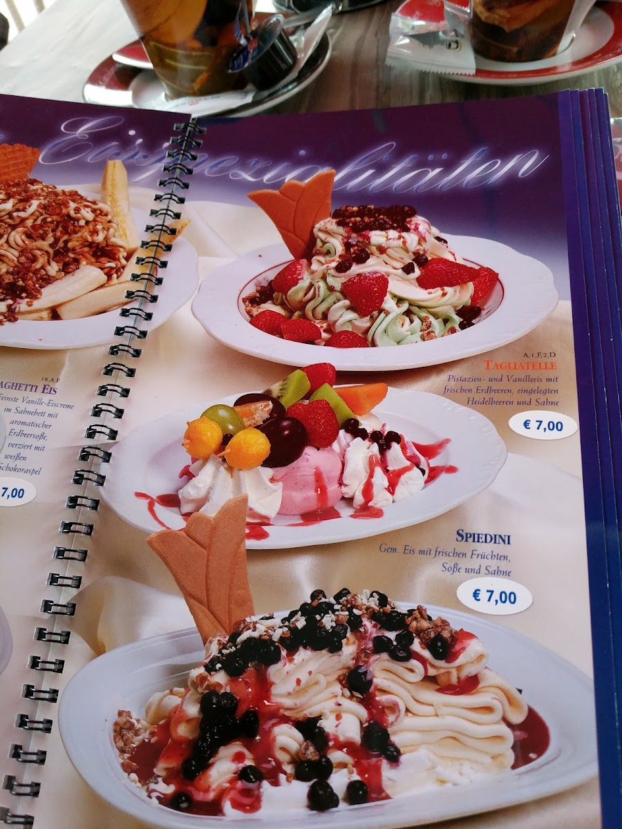 Eis-Café Venezia Photo Menu 7