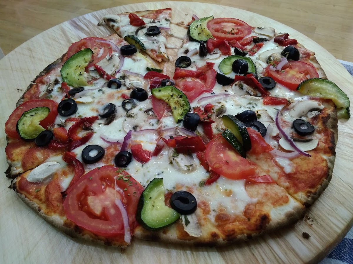 PIZZERIA BELLA ROMA Photo 4