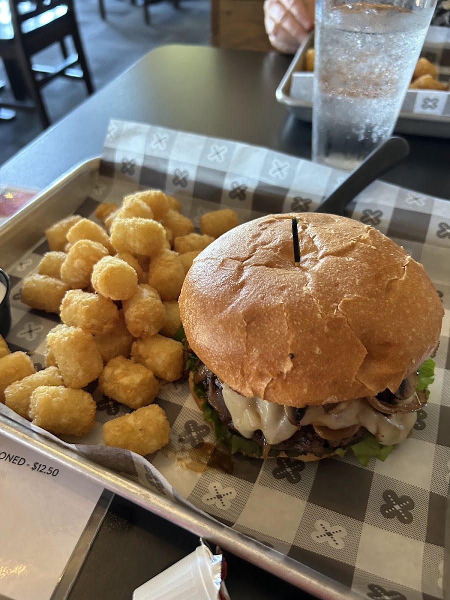 Legend's Bar and Grill Photo 5