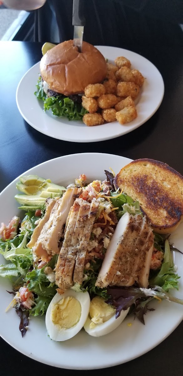 Legend's Bar and Grill Photo 6