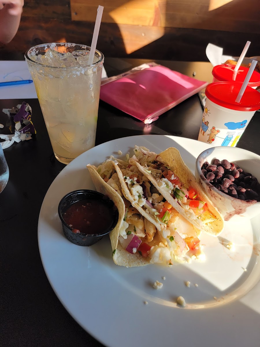 Legend's Bar and Grill Photo 9