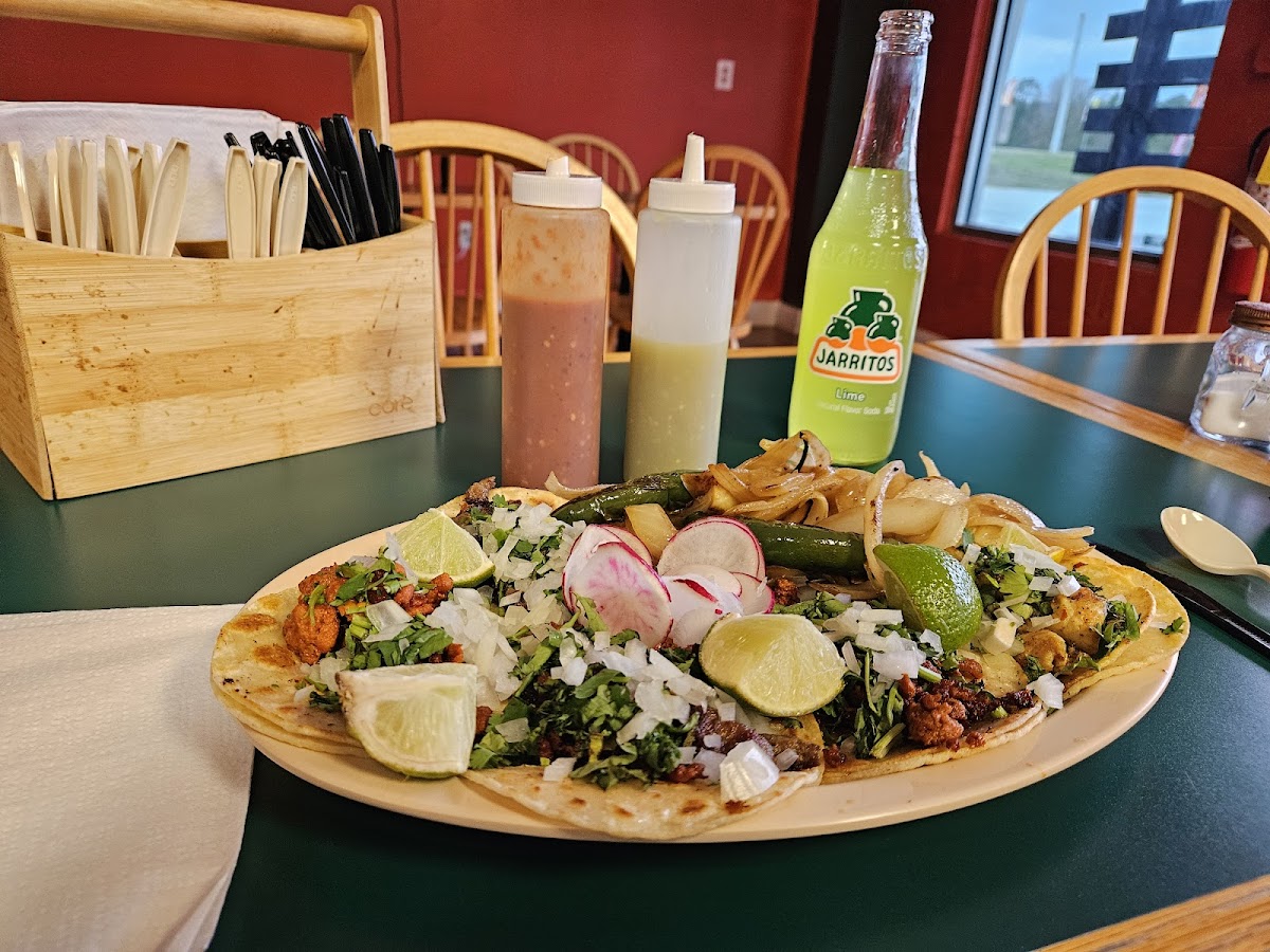 Taqueria Regis Photo 2