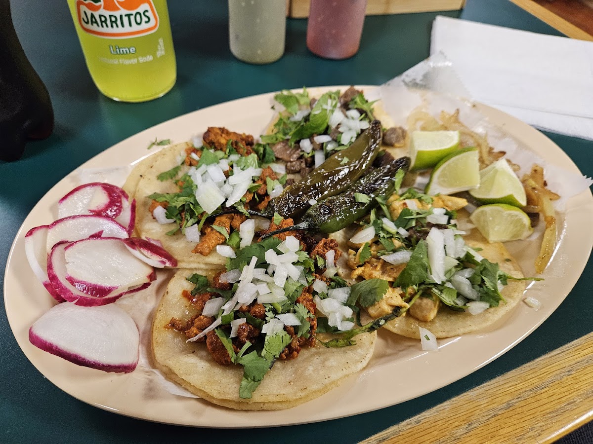 Taqueria Regis Photo 8