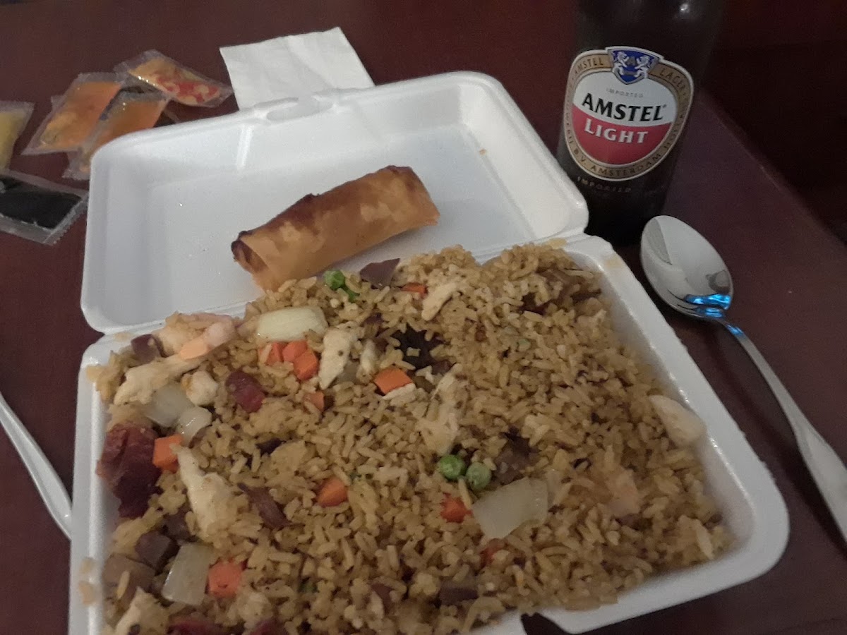 Great Wall Restaurant Photo 7