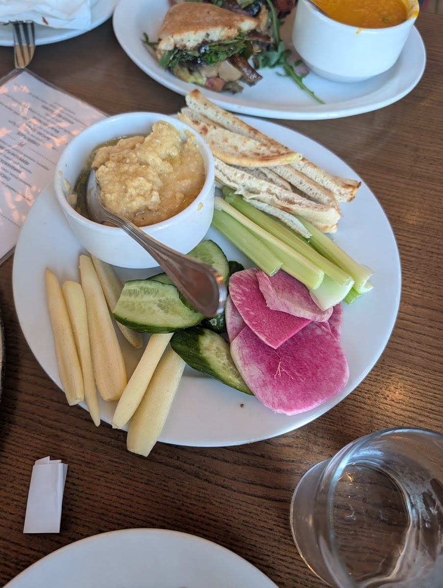 Zinc Café & Bar Photo 4