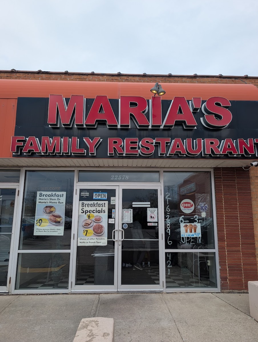 Maria's Family Restaurant Photo 4