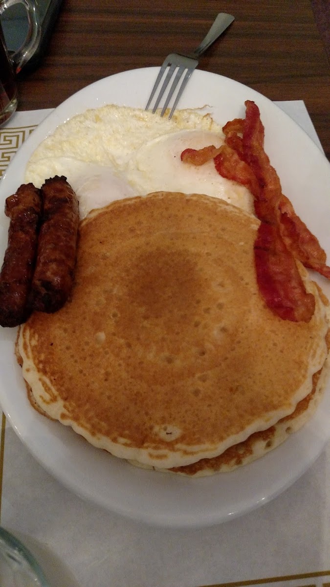Maria's Family Restaurant Photo 6