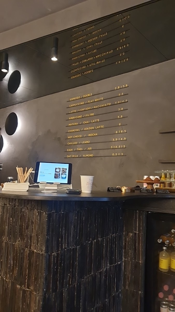 Noir Photo Menu 7