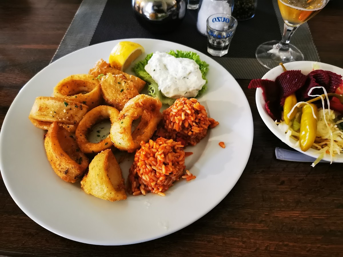 Mykonos Restaurant Photo 6