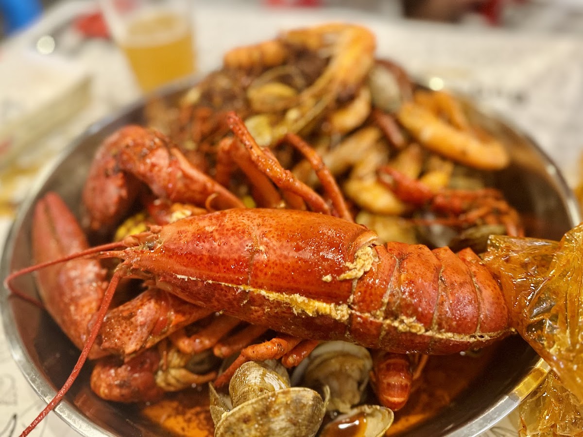 Bag O’ Crab Photo 4
