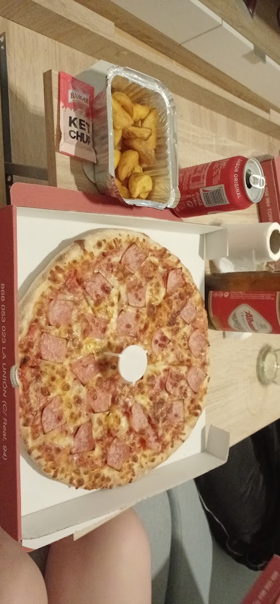 La Pizzería Photo 10