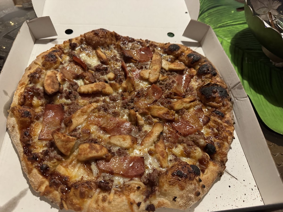 La Pizzería Photo 3