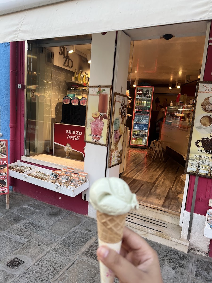 SU e ZO Gelateria Pasticceria Photo 4