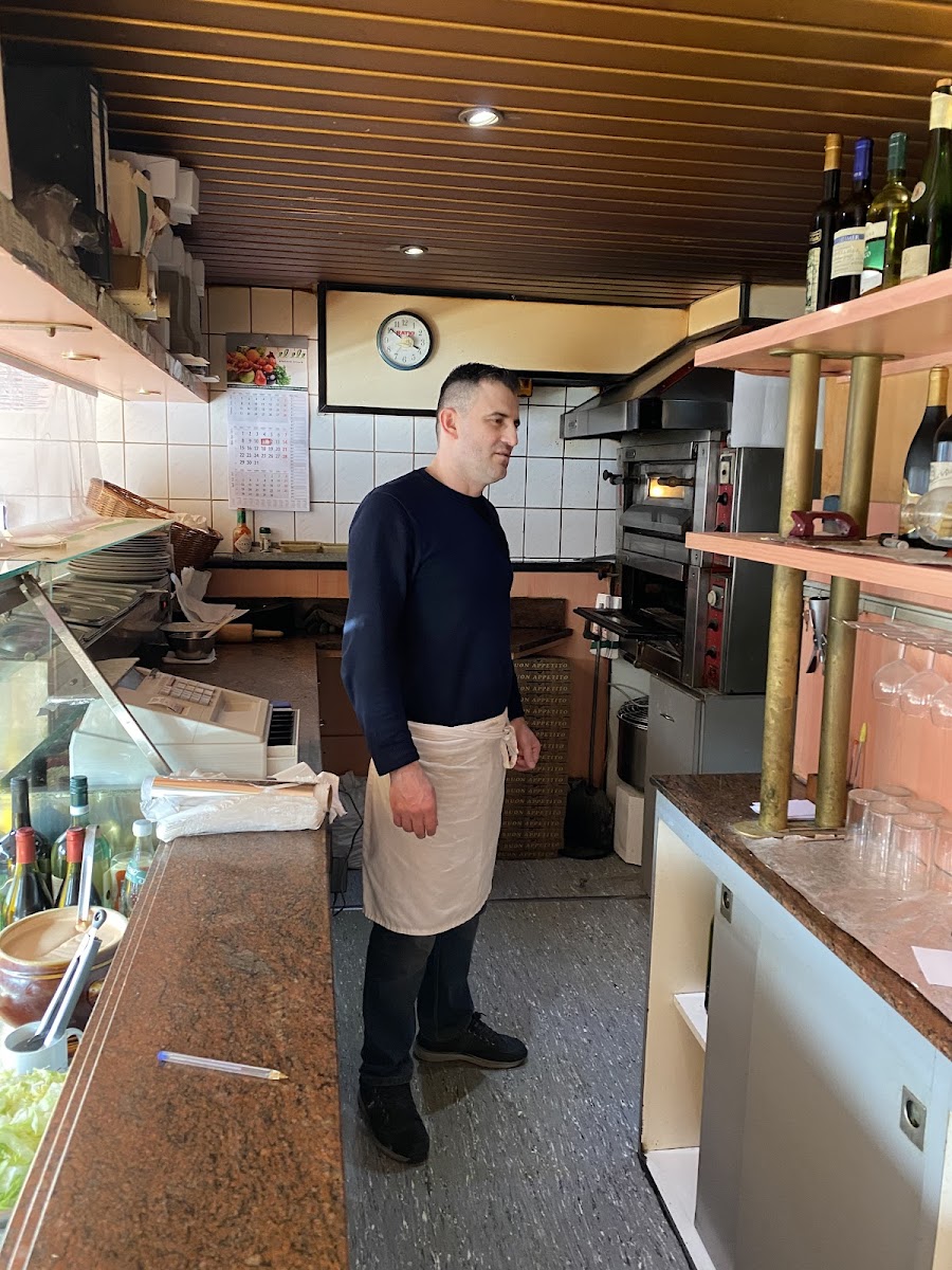 Pizzeria La Fontana Photo 4