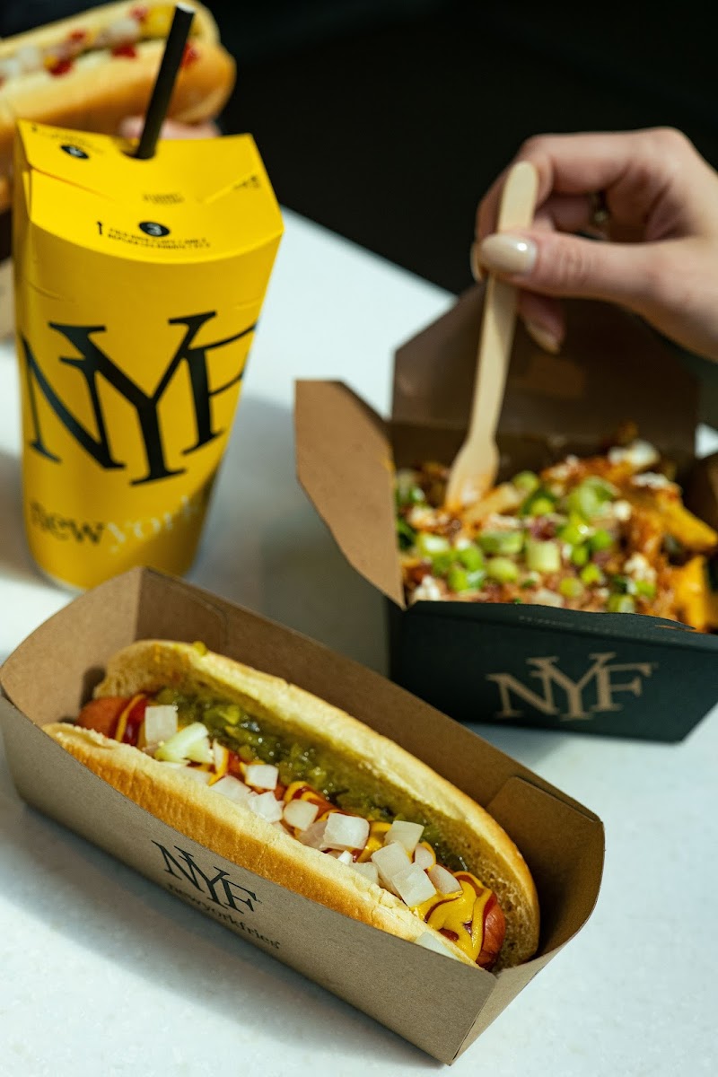 New York Fries - Lloyd D Jackson Square Photo 4